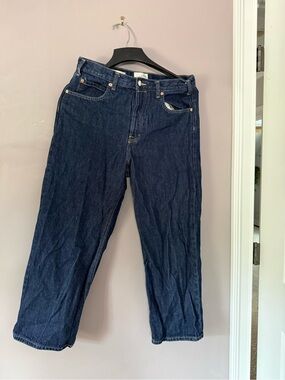 Universal Thread women's Dark Blue Relaxed-Fit wide leg Jeans